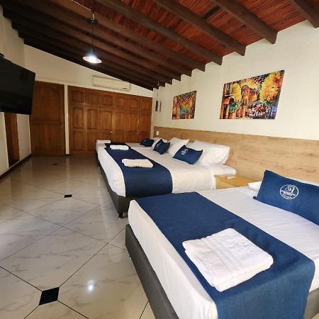 Hotel Boutique Deluxe Home Μεντεγίν Εξωτερικό φωτογραφία