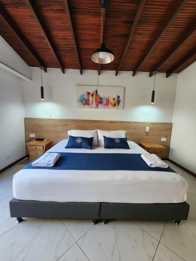 Hotel Boutique Deluxe Home Μεντεγίν Εξωτερικό φωτογραφία